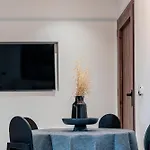 Opulence12 Hotel 3*