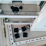 Opulence12 Hotel 3*
