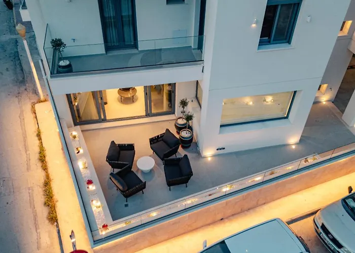 Opulence12 Hotel Karpatos